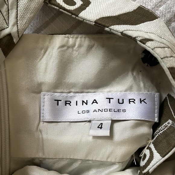 Trina Turk Keyhole Cutout Dress Size 4 - Picture 6 of 7